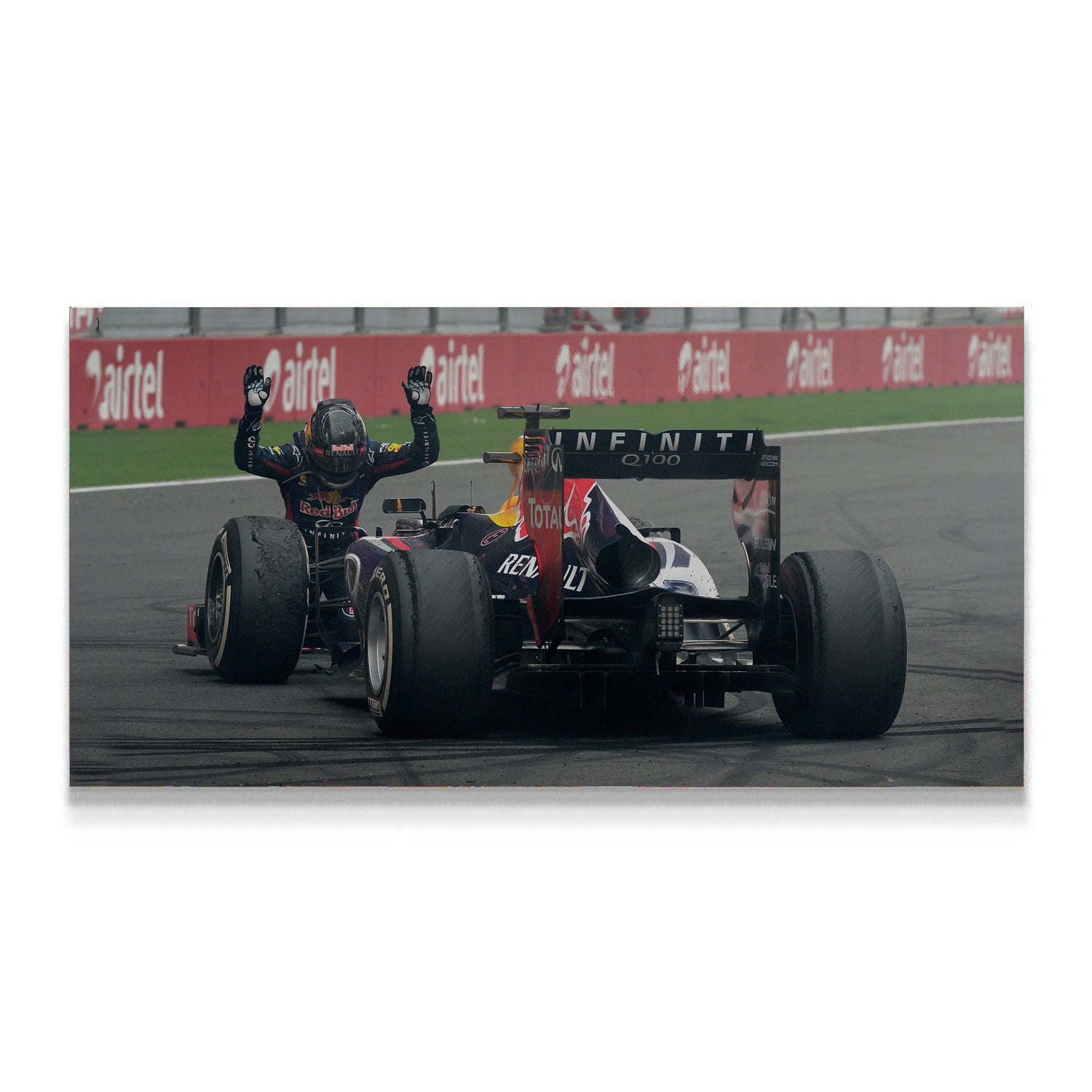 bowing the car, sebastian vettel, kanvas tablo